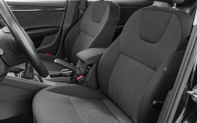 Skoda Octavia cena 61900 przebieg: 119534, rok produkcji 2019 z Niemodlin małe 704